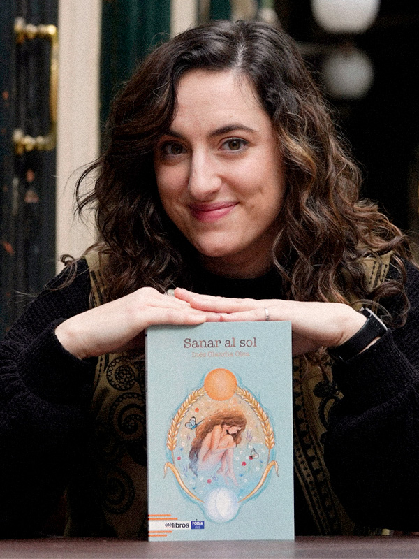 Inés Olandía, joven escritora rural