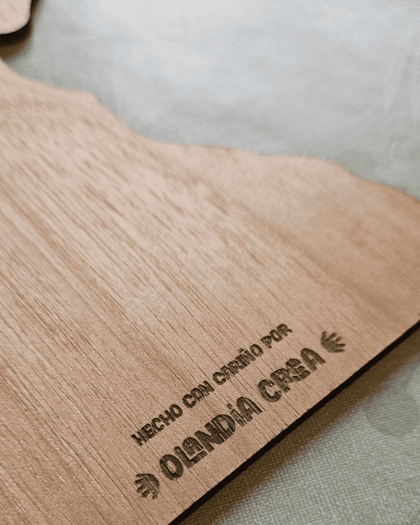 Grabado de mascota en madera - Imagen 3