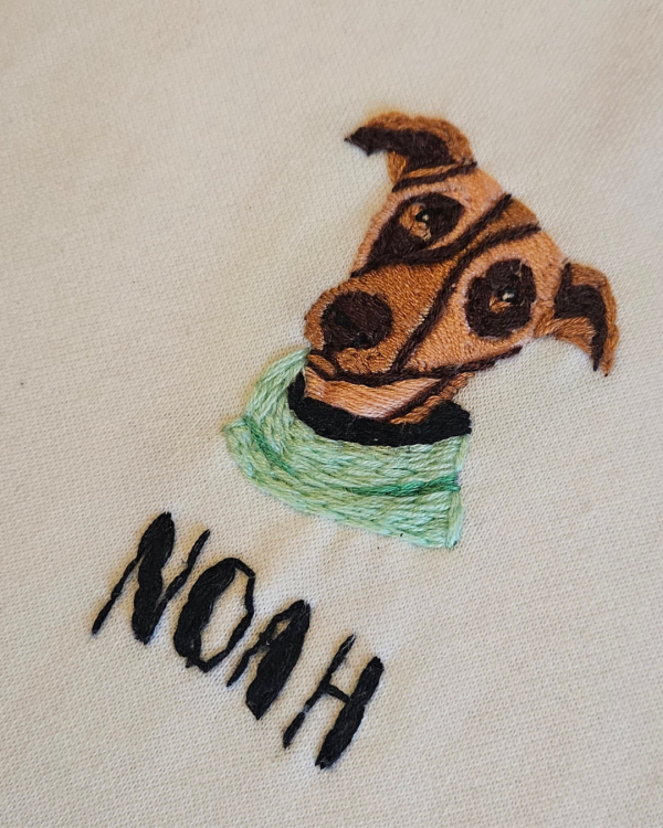 Sudadera mascota - bordada a mano - Imagen 3